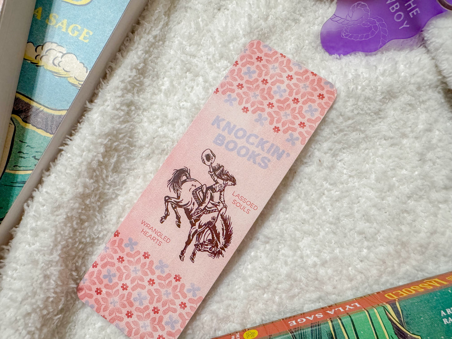 Knockin' Books - Paper Bookmark