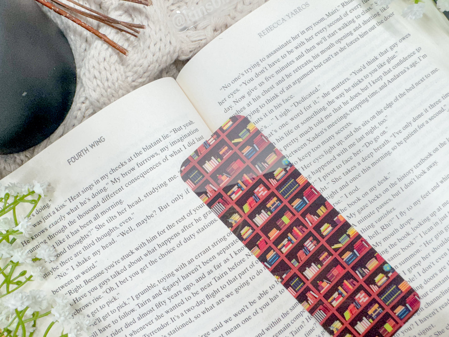 Bookshelves - Flexible Bookmark