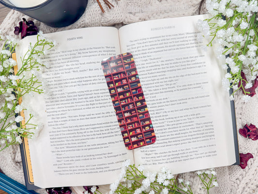 Bookshelves - Flexible Bookmark